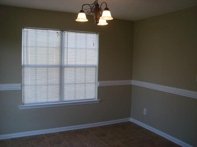 212 River View Ct, Hampton, GA 30228 photo 7
