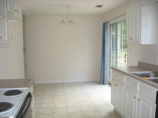 65 Nantucket Dr, Lagrange, GA 30241 photo 3