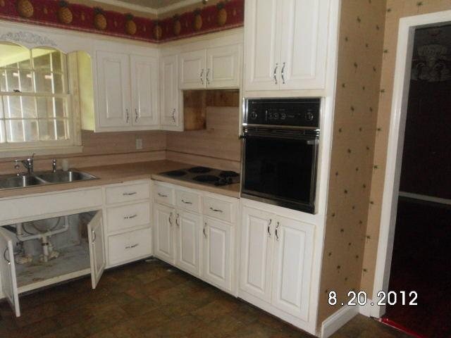 11 Mason Cir, Cave Spring, GA 30124 photo 3