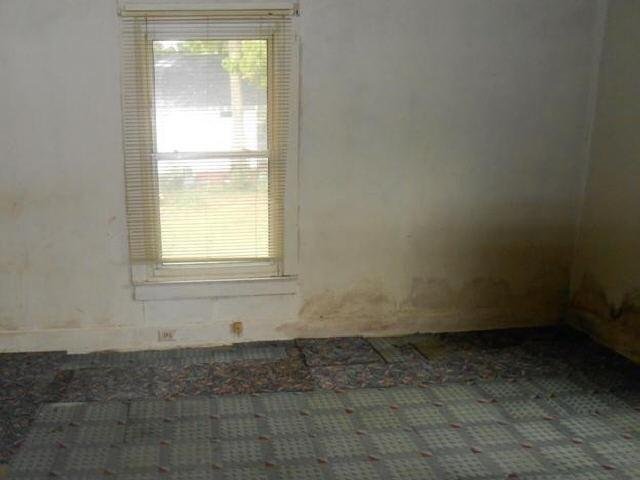 2 Railroad St, Lagrange, GA 30241 photo 4
