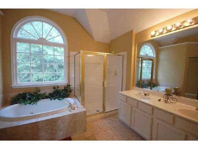 7165 Devonhall Way, Duluth, GA 30097 photo 11