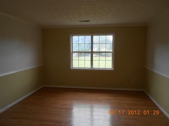 185 Fox Meadow Dr, Covington, GA 30016 photo 4