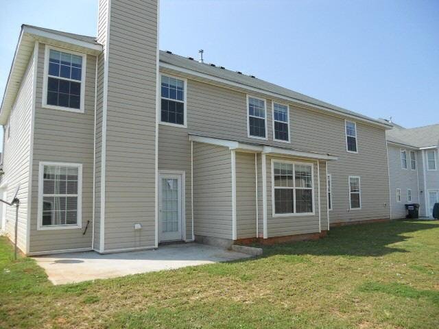 455 Lakeridge Ct, Covington, GA 30016 photo 2