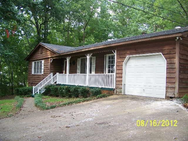 222 Sivell Rd, Lagrange, GA 30240 photo 1