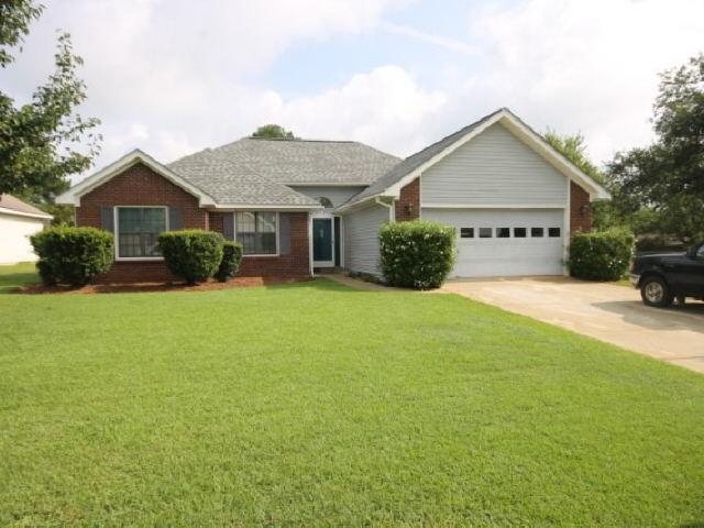 200 Pebblebrook E, Warner Robins, GA 31088 photo 1