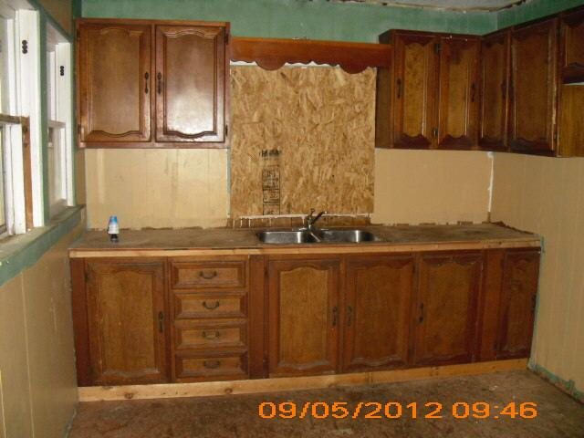 244 Elberta St, Cornelia, GA 30531 photo 2