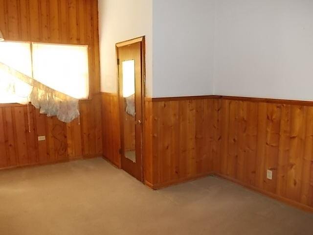 213 E Broad St, Winder, GA 30680 photo 7