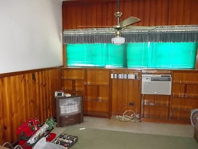 213 E Broad St, Winder, GA 30680 photo 11