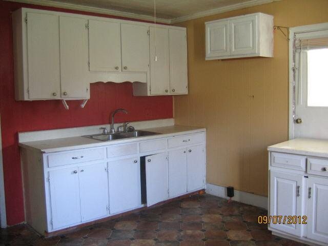 200 Cherry St, Lagrange, GA 30240 photo 3