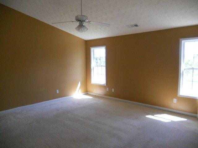 80 Syracuse Ln, Covington, GA 30016 photo 10