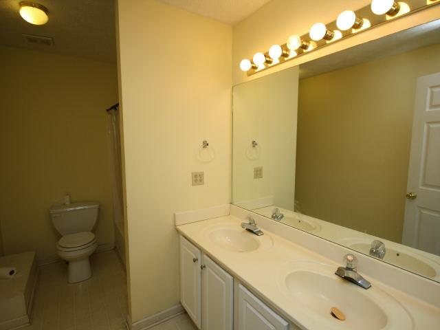 106 Louise Dr, Commerce, GA 30529 photo 14
