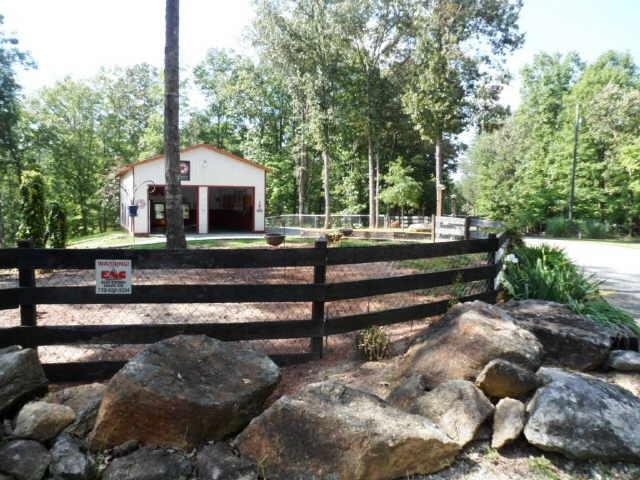 937 Deer Track Rd, Cornelia, GA 30531 photo 3
