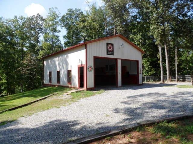 937 Deer Track Rd, Cornelia, GA 30531 photo 17