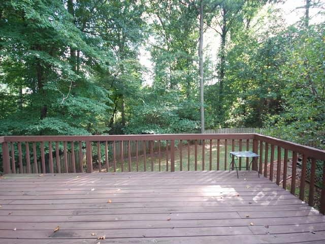 250 Deville Cir, Suwanee, GA 30024 photo 14