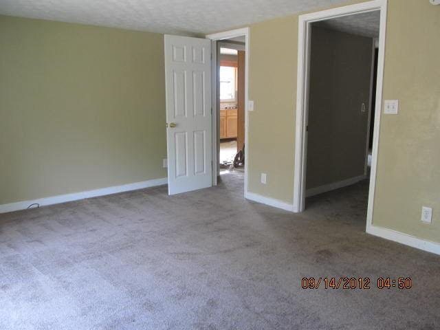 4657 E Hall Rd, Gainesville, GA 30507 photo 2