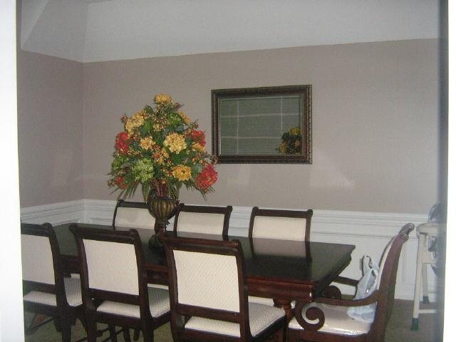 302 Canterbury Dr, Lagrange, GA 30240 photo 2