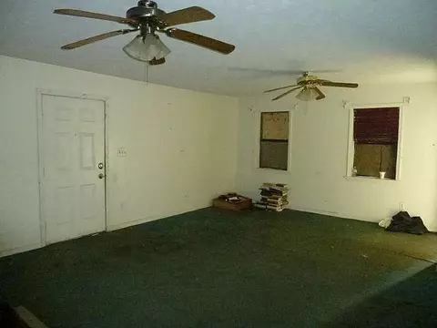 1410 N Cherry Dr, Lanett, AL 36863 photo 3