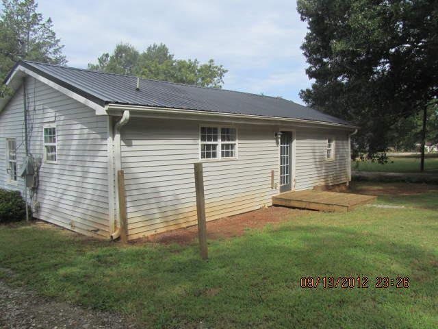 139 Johnson St, Barnesville, GA 30204 photo 8