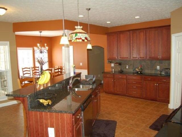345 Tuxedo Dr, Commerce, GA 30530 photo 6