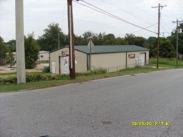 407 E Washington St, Monroe, GA 30655 photo 2