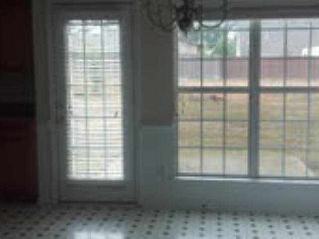 458 Limerick Way, Hampton, GA 30228 photo 4