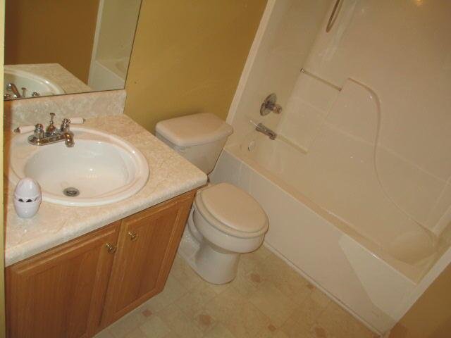 168 Galway Ln, Hampton, GA 30228 photo 9