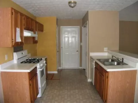 698 Beaver Run Trce, Mcdonough, GA 30253 photo 4