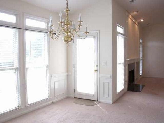 100 Treadstone Overlook, Suwanee, GA 30024 photo 6