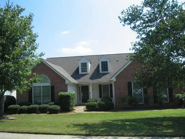 100 Treadstone Overlook, Suwanee, GA 30024 photo 1