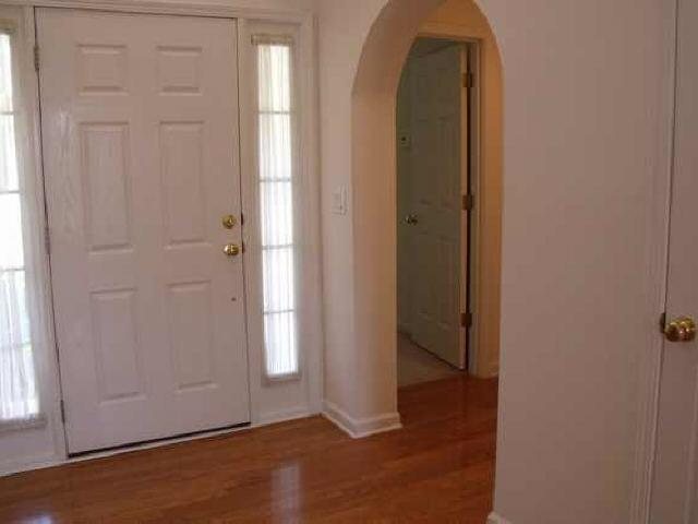 100 Treadstone Overlook, Suwanee, GA 30024 photo 9