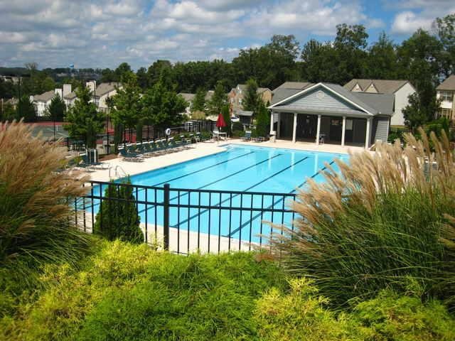 360 Hammersmith Dr, Suwanee, GA 30024 photo 15