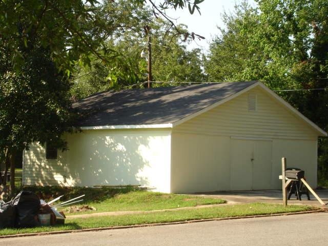 315 E 5th St, West Point, GA 31833 photo 2