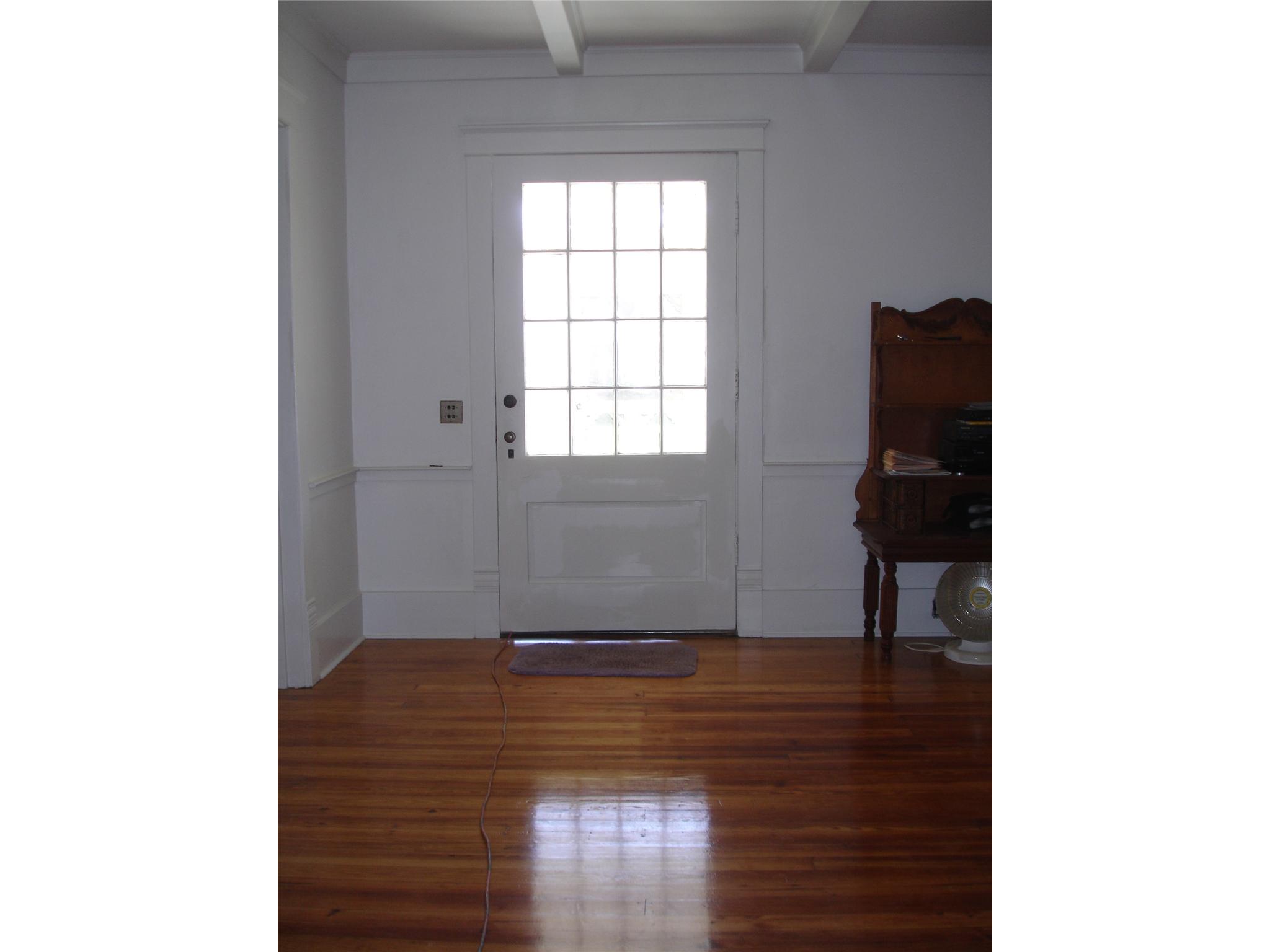315 E 5th St, West Point, GA 31833 photo 9