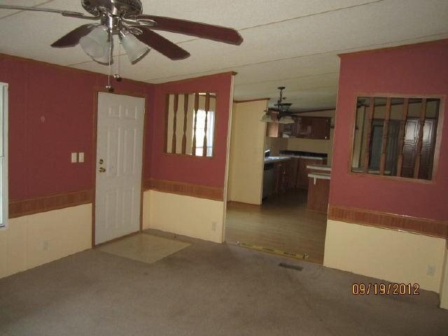 5604 Hemlock St, Lula, GA 30554 photo 4