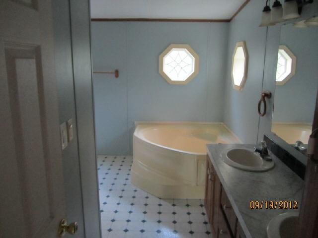 5604 Hemlock St, Lula, GA 30554 photo 9