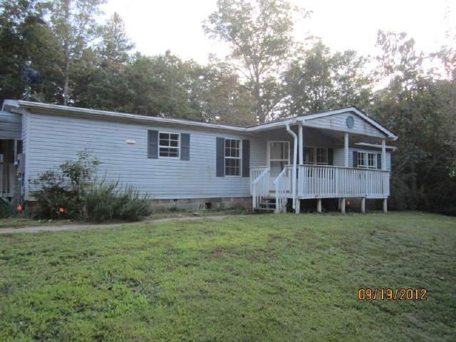 5604 Hemlock St, Lula, GA 30554 photo 1