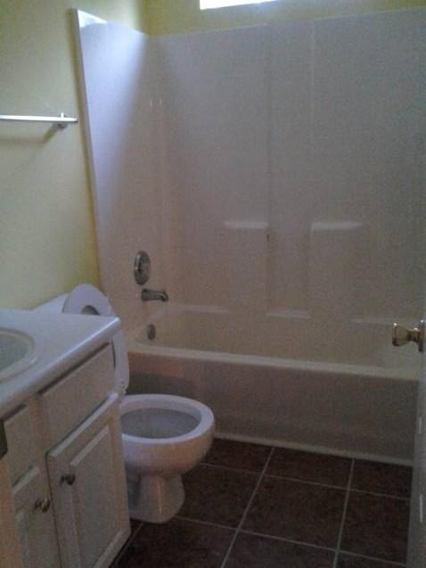 1426 Hyde Ct, Hampton, GA 30228 photo 8