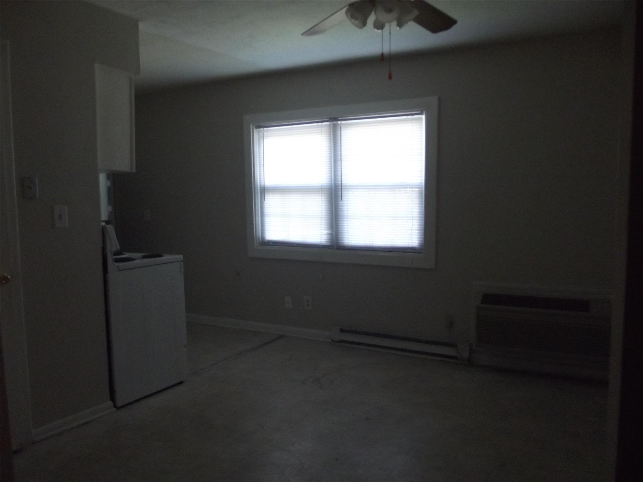 1015 Rosser St, Conyers, GA 30012 photo 6