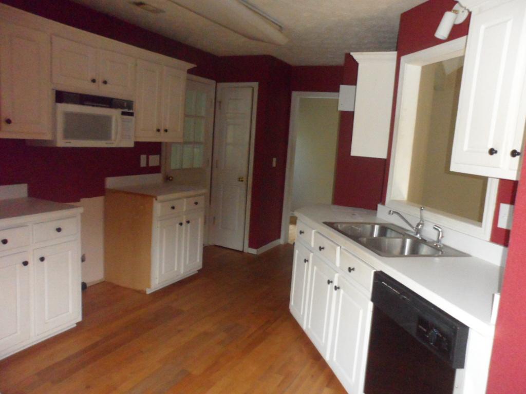 340 Lake Side Dr, Covington, GA 30016 photo 3