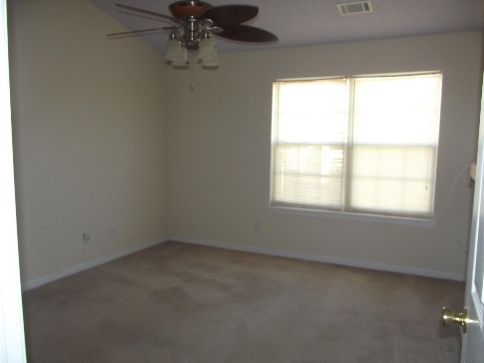 250 Highgate Trl, Covington, GA 30016 photo 13