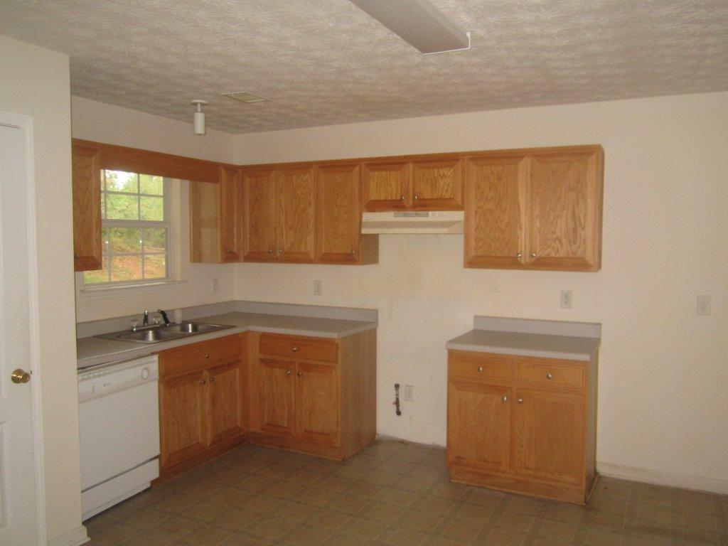 3066 Fields Dr, Lithonia, GA 30038 photo 6