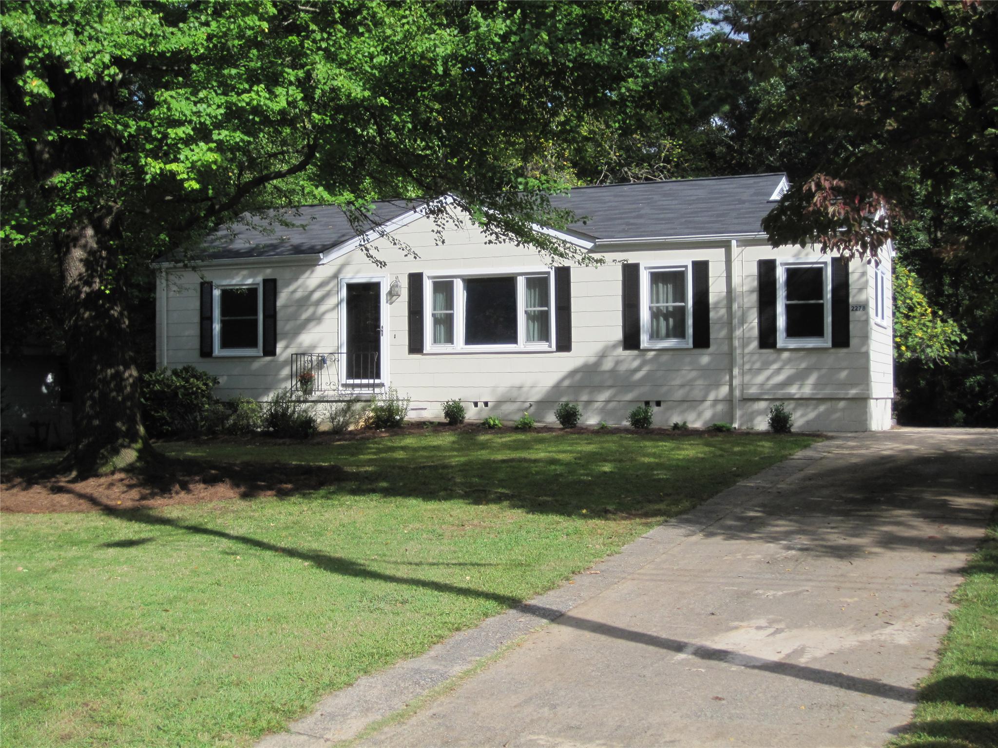 2278 Wallace Dr, Chamblee, GA 30341 photo 1