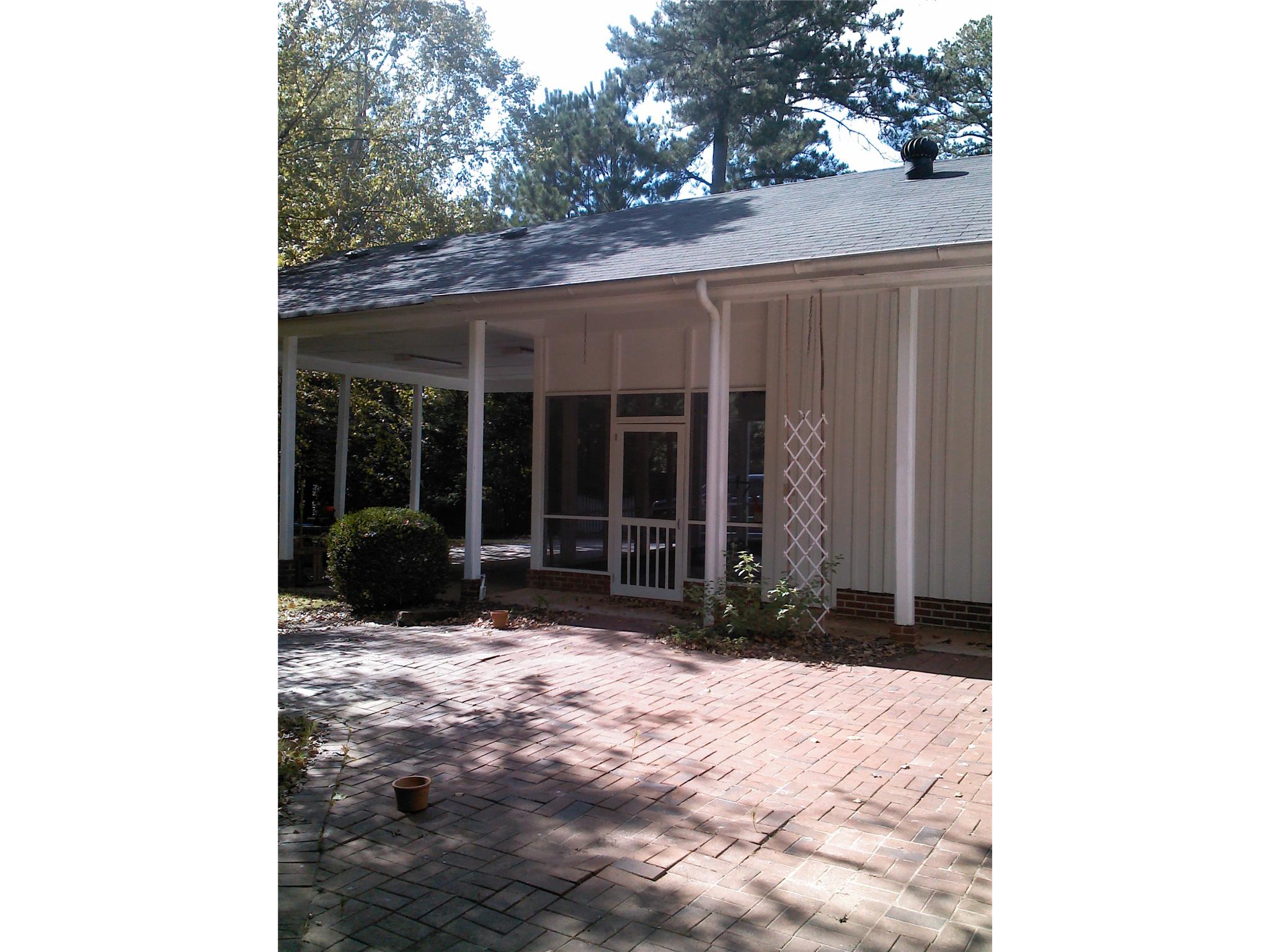 152 Pine Crest Dr, Monroe, GA 30655 photo 2