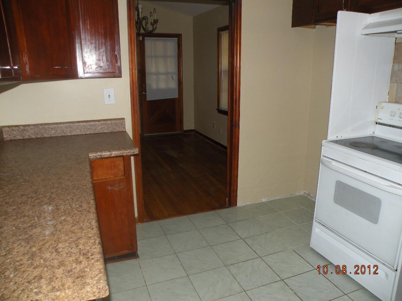 1436 Hammack Dr, Morrow, GA 30260 photo 8