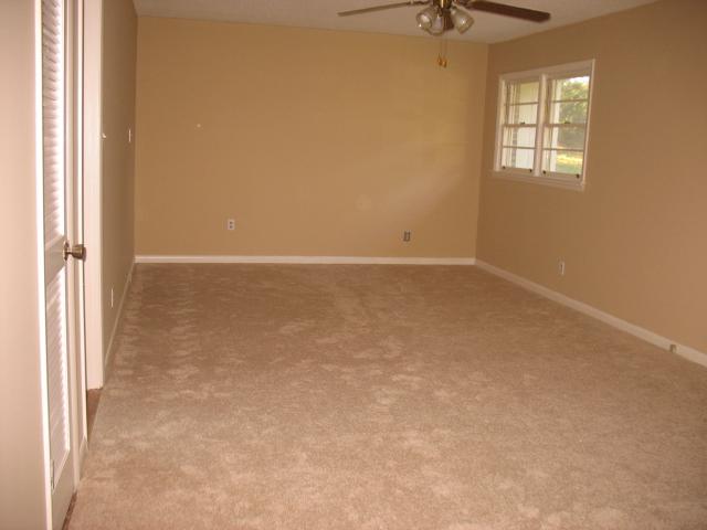 168 Abbey Ln, Toccoa, GA 30577 photo 4