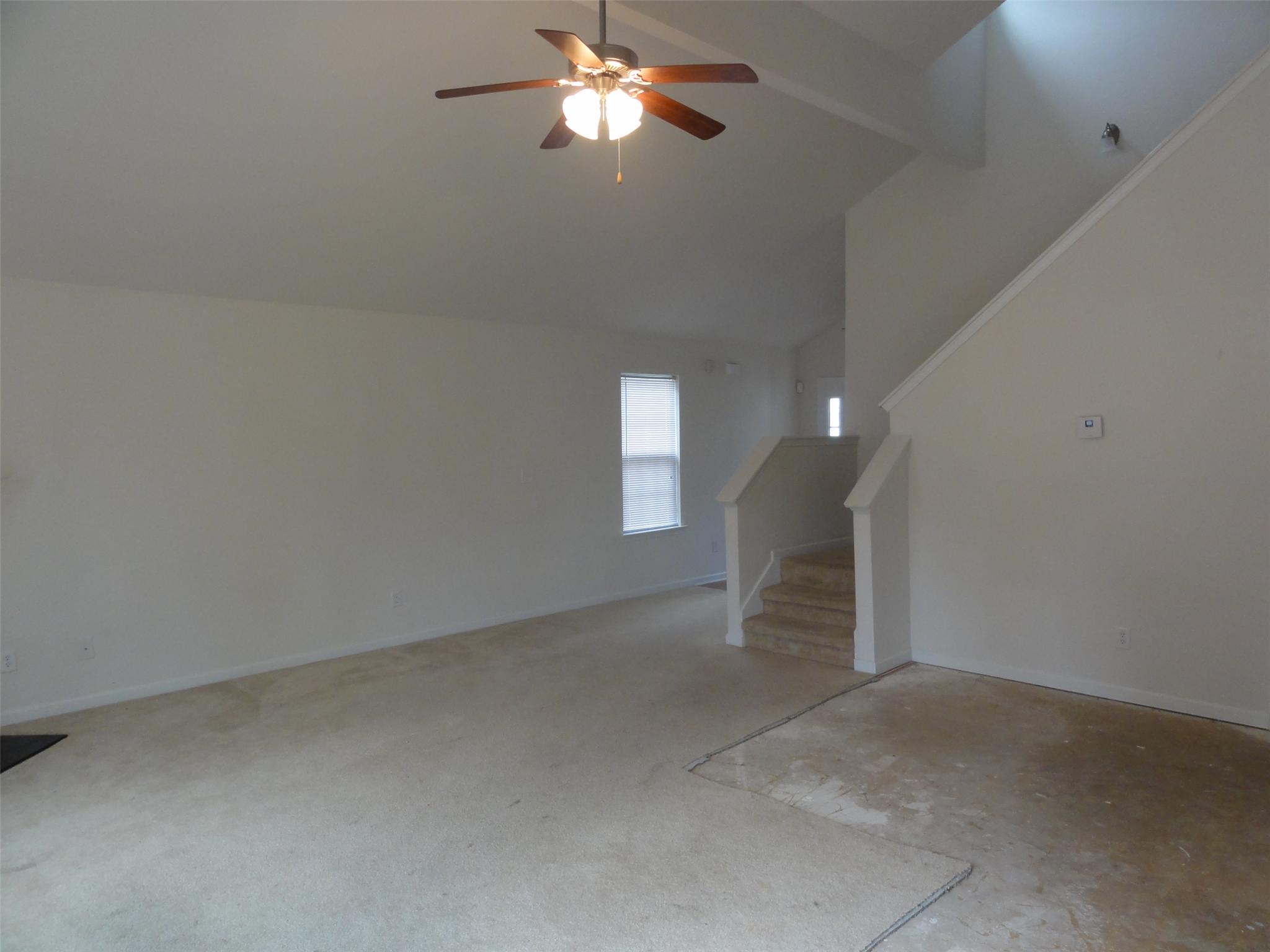 295 Lake Side Pt, Covington, GA 30016 photo 4