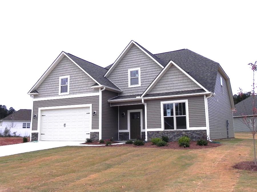 400 Creekside Dr, Lagrange, GA 30240 photo 1