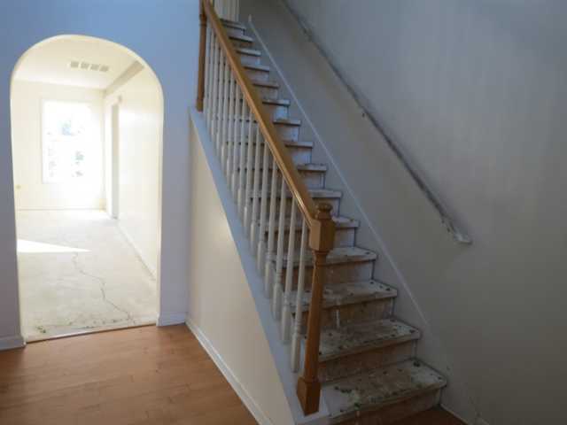2127 Silva Ct, Stone Mountain, GA 30088 photo 2
