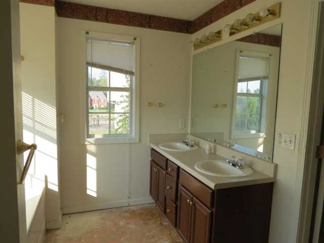 2127 Silva Ct, Stone Mountain, GA 30088 photo 10