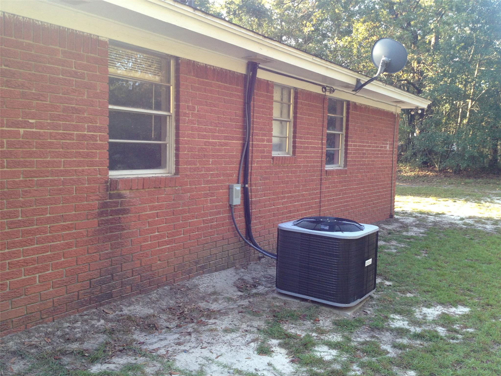 2133 Dink Station Rd, Register, GA 30452 photo 11